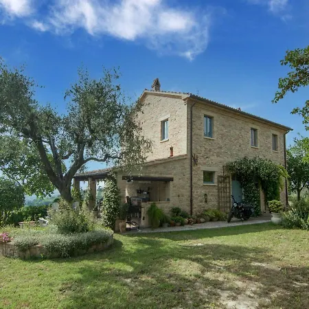 Mansion In Vallefoglia With Pool And Panorama