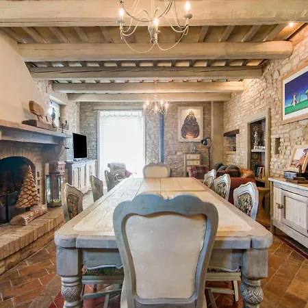 Dom wakacyjny Mansion In Vallefoglia With Pool And Panorama *