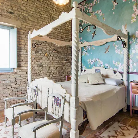 Mansion In Vallefoglia With Pool And Panorama Holiday home *