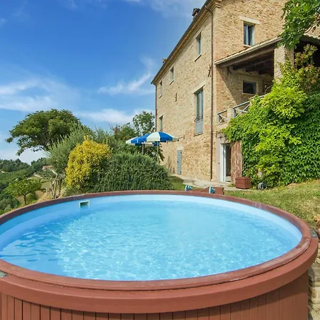 Mansion In Vallefoglia With Pool And Panorama