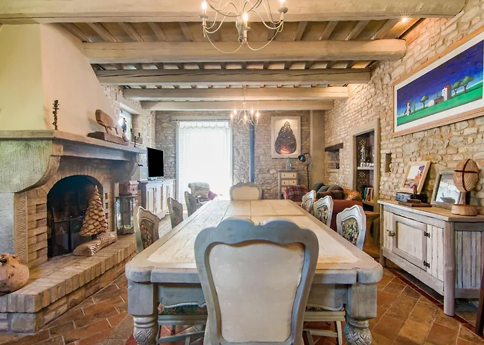 Mansion In Vallefoglia With Pool And Panorama *